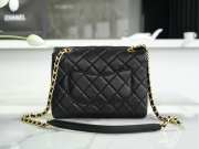 Chanel black flap bag with gold buckle 23x17x8cm - 5