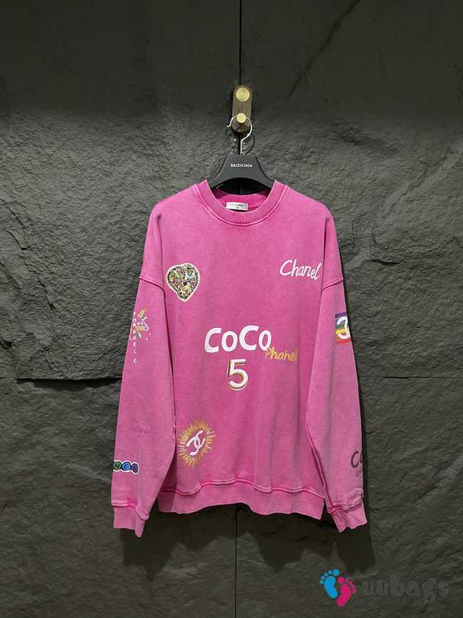 Coco Chanel sweater in pink  - 1