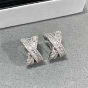 Chanel cross baguette diamond earrings - 1