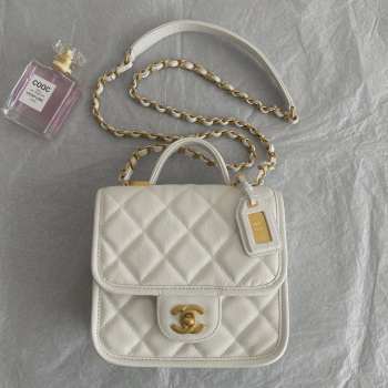 Chanel crossbody mini bag in white 15×6×15cm