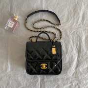 Chanel crossbody mini bag in black 15×6×15cm - 1