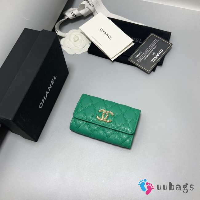 Chanel 23S wallet in green with gold buckle 11x8.5x3cm - 1