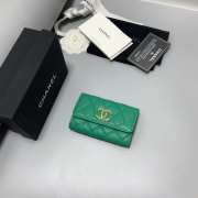 Chanel 23S wallet in green with gold buckle 11x8.5x3cm - 1