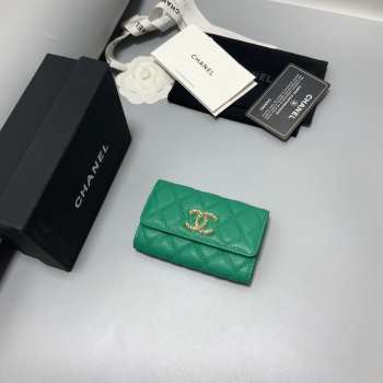 Chanel 23S wallet in green with gold buckle 11x8.5x3cm