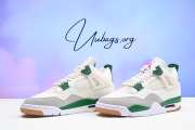 Nike Air Jordan 4 Retro SB Pine Green Sneaker - 1