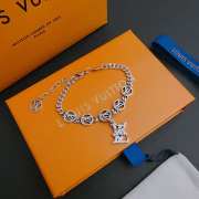 LV logo charm silver bracelet - 3