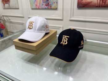 Burberry baseball cap 