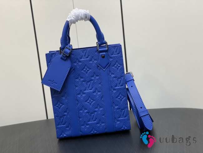 Uubags | Louis Vuitton M46453 Sac Plat Blue Handbag 19x22x7cm - 1