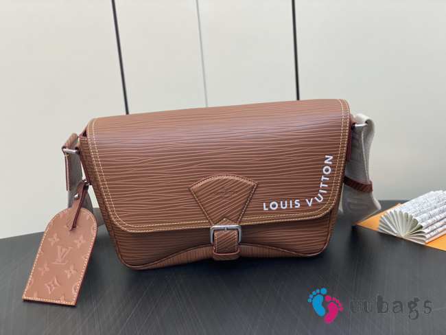 Uubags | Louis Vuitton M23097 Brown Montsouris Messenger Bag 34x19x11cm - 1