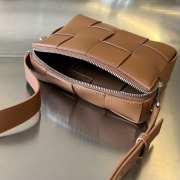 Bottega Veneta 730027 brown camera bag 20x15x5cm - 5