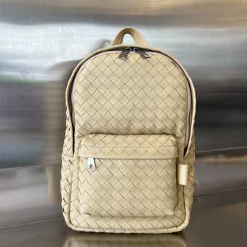 Bottega Veneta beige backpack 41x25x9cm