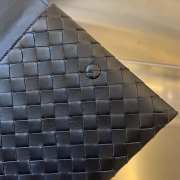 Bottega Veneta black envelope handbag 26x19x1.5cm - 2