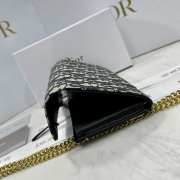 Dior small shoulder bag with gold buckle 19x10.5x3.5cm - 2