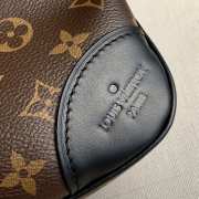 Louis Vuitton M45831 Odeon Bag 27x16x10cm  - 4