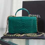 Chanel AS2431 green 02 crocodile handle bag 13×20×9cm - 4