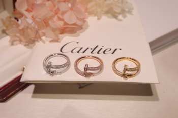 Cartier Juste un Clou ring