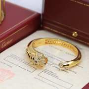 Cartier gold-plated bracelets with leopard heads - 5