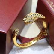 Cartier gold-plated bracelets with leopard heads - 4