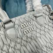 Miu Miu gray crystal chain diamond bag 20x16x11cm - 3