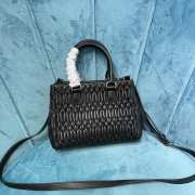 Miu Miu black crystal chain diamond bag 20x16x11cm - 3