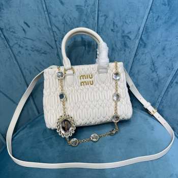 Miu Miu white crystal chain diamond bag 20x16x11cm