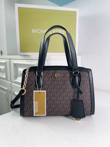 Michael Kors Black Chantal Crossbody 26x11x20cm