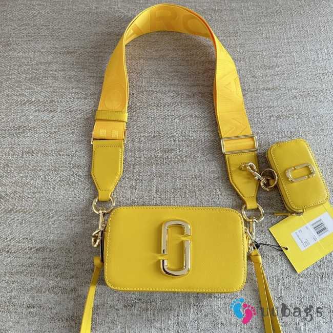 Marc Jacobs yellow camera bag 18x11x6cm - 1