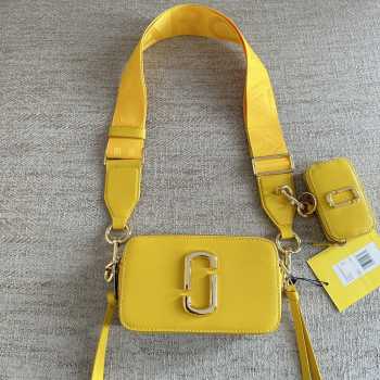 Marc Jacobs yellow camera bag 18x11x6cm