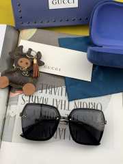 Gucci sunglasses G001 - 3