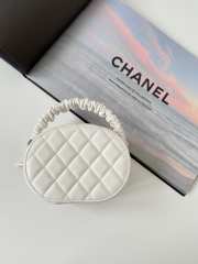 Chanel mini white round trunk with ruffle straps - 3