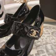 Chanel Mary Janes With Patent Goatskin Black - 5