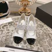 Chanel Mary Janes With Patent Goatskin White - 3