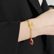 Versace Ruby Quartz in Gold Plated Braclet - 3