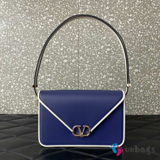 Valentino Garavani Letter In Blue 24x15.5x7cm - 1