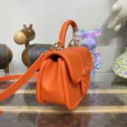 Louis Vuitton Hide and Seek In Orange 21x15x8cm - 5