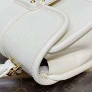 Louis Vuitton Hide and Seek In White 21x15x8cm - 5