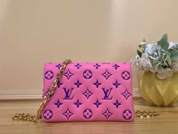 LV M80745 Pochette Coussin Pink Bag 20x14x8cm