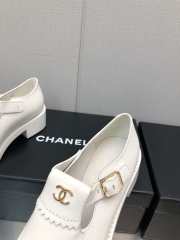 Chanel loafer calfskin in white - 5