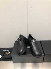 Chanel loafer calfskin in black - 3