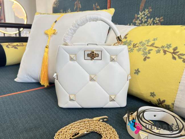 Valentino Garavani Roman Stud White 21x17x14cm - 1