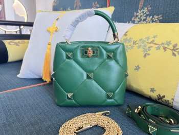 Valentino Garavani Roman Stud Green 21x17x14cm