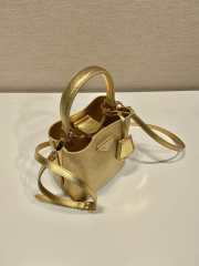 Prada gold bucket bag with nappa leather lining 15x16x9.5cm - 2