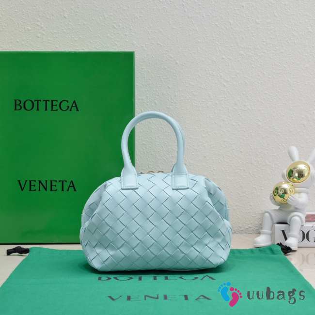 Bottega Veneta Woven Leather Blue 20.5x15.5x10cm - 1