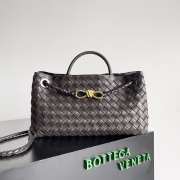 Bottega Veneta Andiamo Leather Brown Bag 29x18x10cm - 1