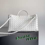 Bottega Veneta Andiamo Leather White Bag 29x18x10cm - 5