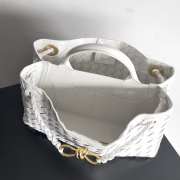 Bottega Veneta Andiamo Leather White Bag 29x18x10cm - 4