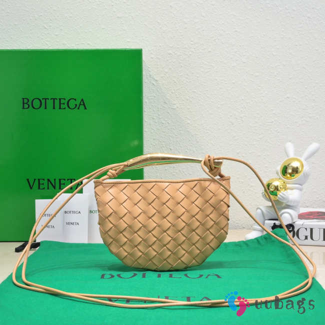 Bottega Veneta Mini Beige Sardine Bag 20x12x2.5cm - 1