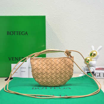 Bottega Veneta Mini Beige Sardine Bag 20x12x2.5cm