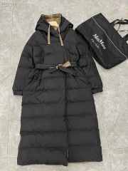 MaxMara long down jacket in canvas with hood - 4