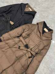 MaxMara long down jacket in canvas with hood - 3